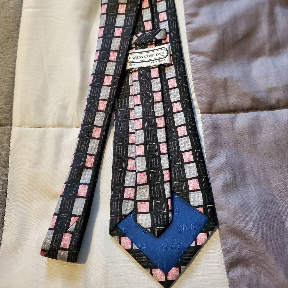 Necktie - Picture 2 of 2